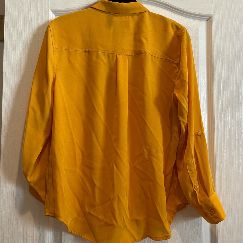 Collared Button Up Shirt - Picture 2 of 3